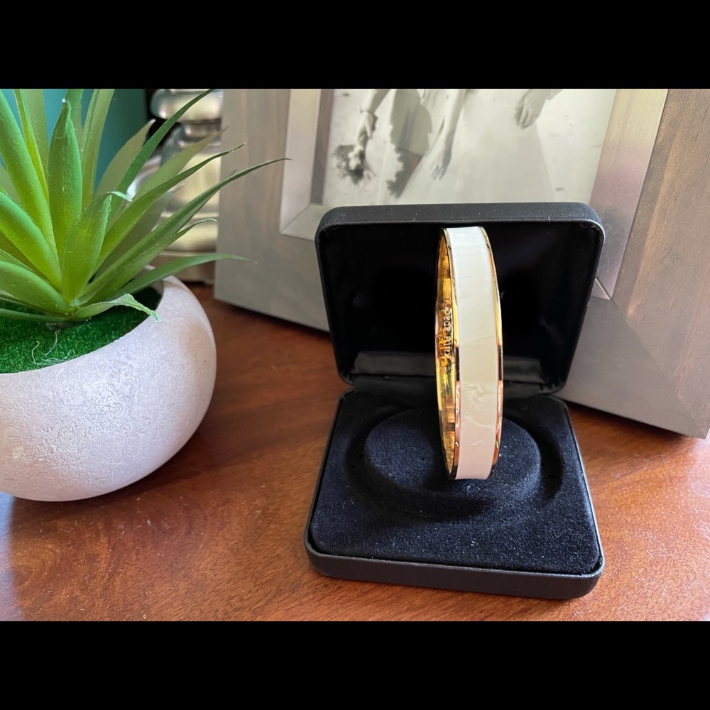Kate Spade White Enamel “Creme de la Creme” Bangle